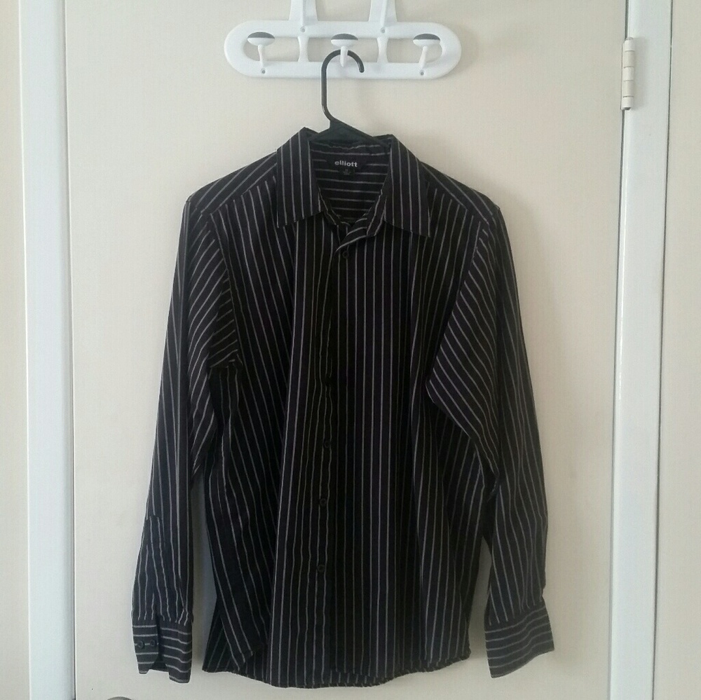Casual Black Stripe Button Down